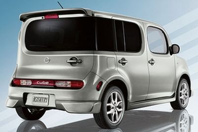 Nissan Cube Aerodynamic Components - Color Matched(Rear Roof Spoiler) K6050-1FC2C