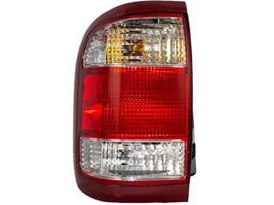 Nissan Pathfinder Tail Light - 26555-2W625